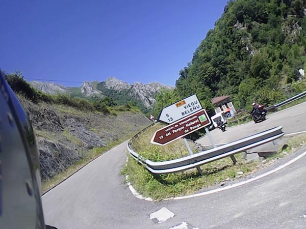 carretera para ir a Ponga