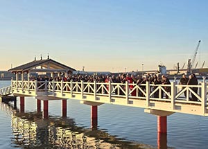 brindis navideño en Llaviana